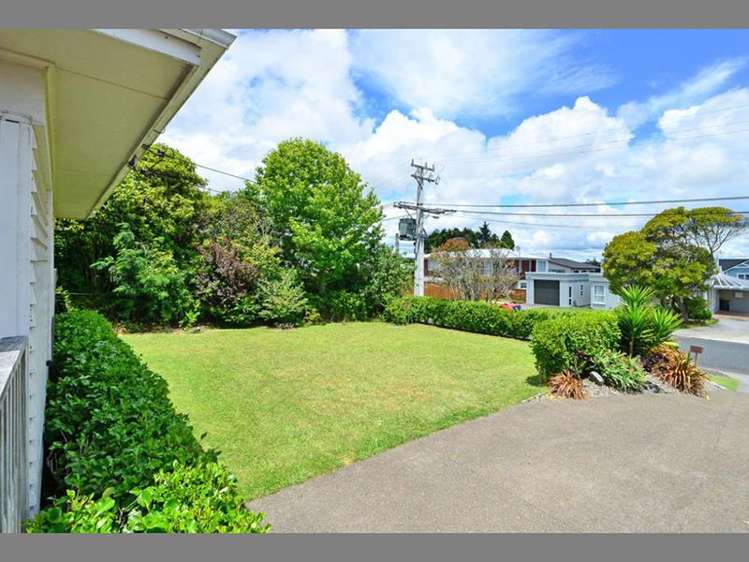 6 Gills Avenue Papakura_15