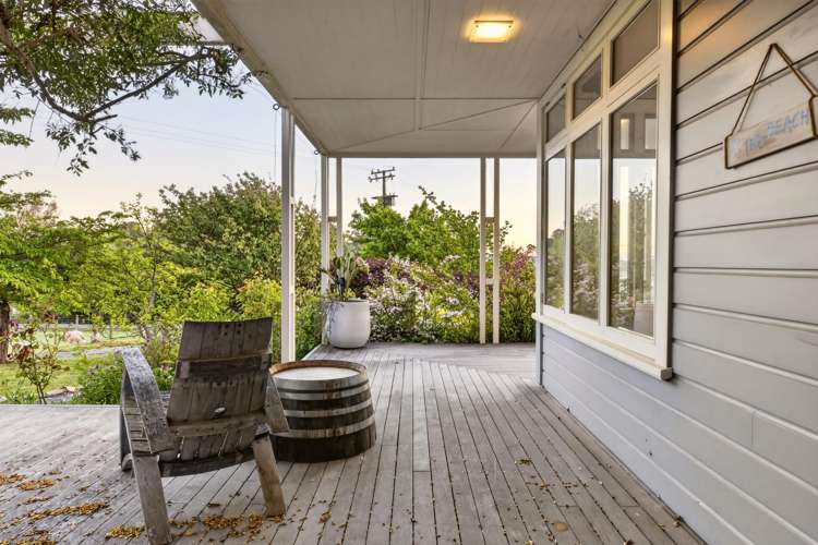 364 The Coastal Highway Redwood Valley_13
