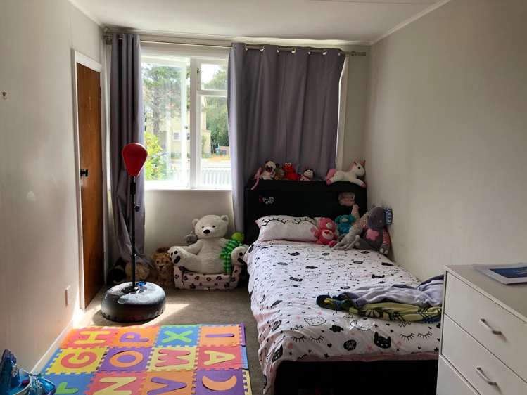 33 Coates Crescent Panmure_6