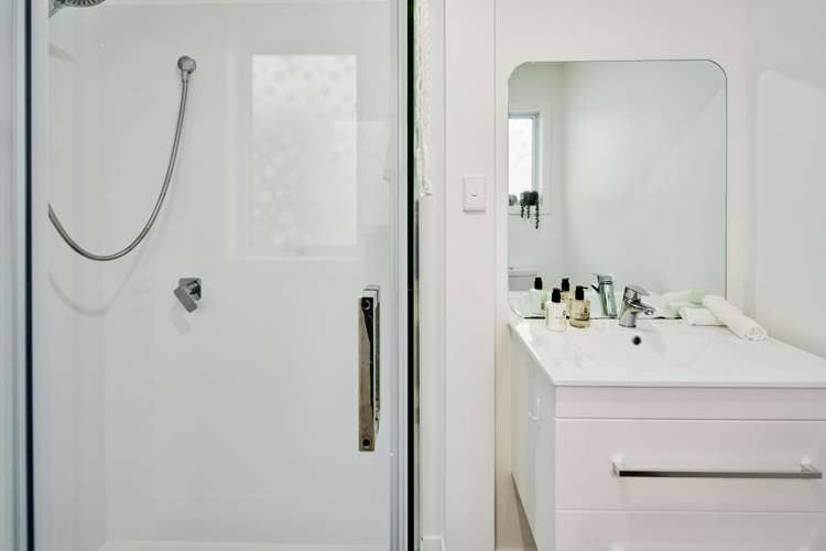 4B Banksia Grove Maungaraki_11
