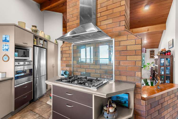 585 Ormiston Road Waipu_7