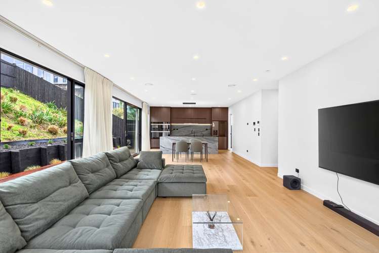 22 Tupa Street Long Bay_9