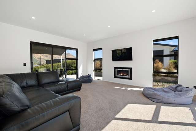 15 Matipo Street Wanaka_4