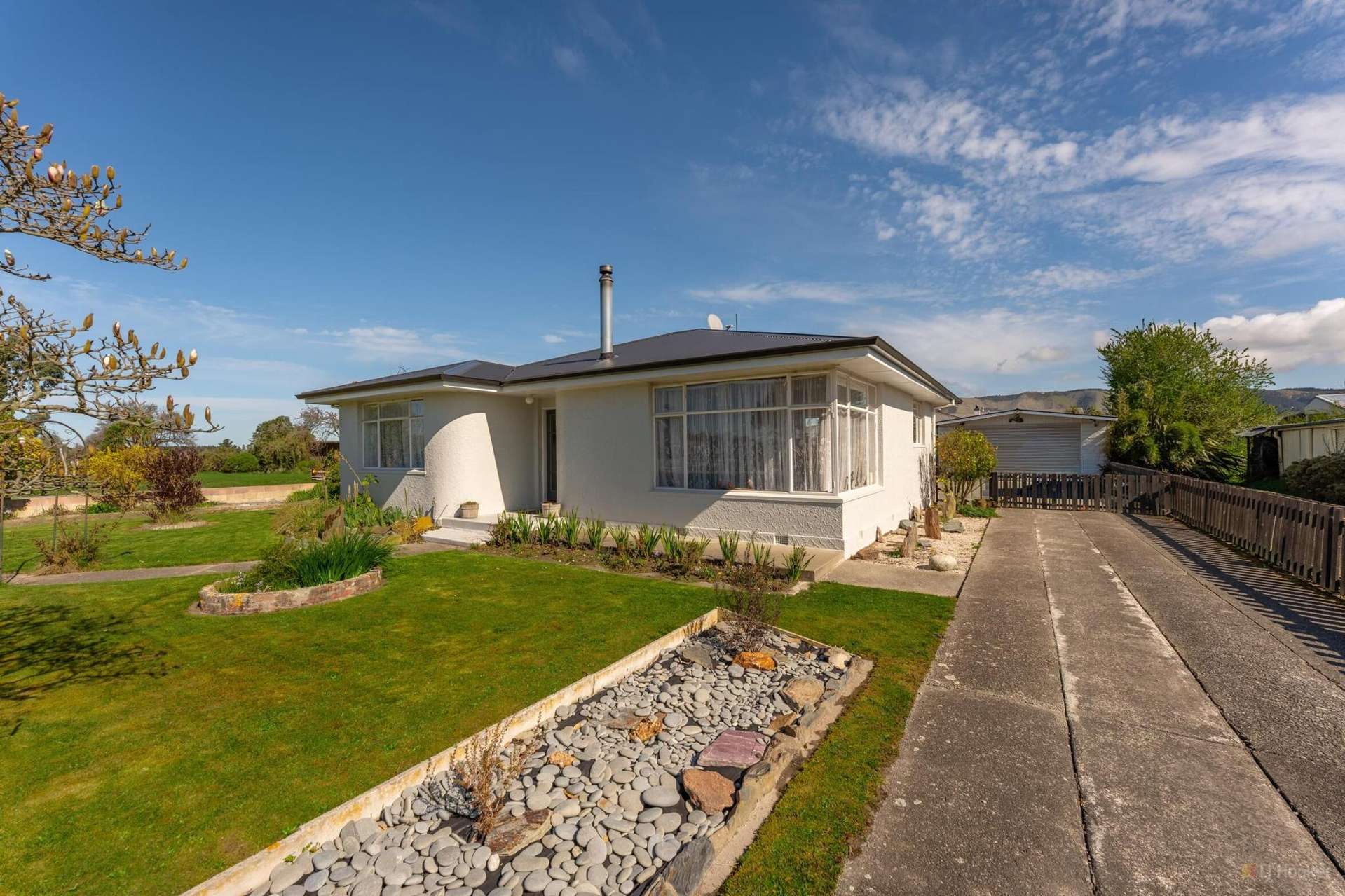1 Regent Street Waimate_0