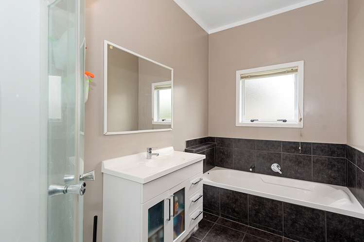 27 Anzac Avenue Morrinsville_9