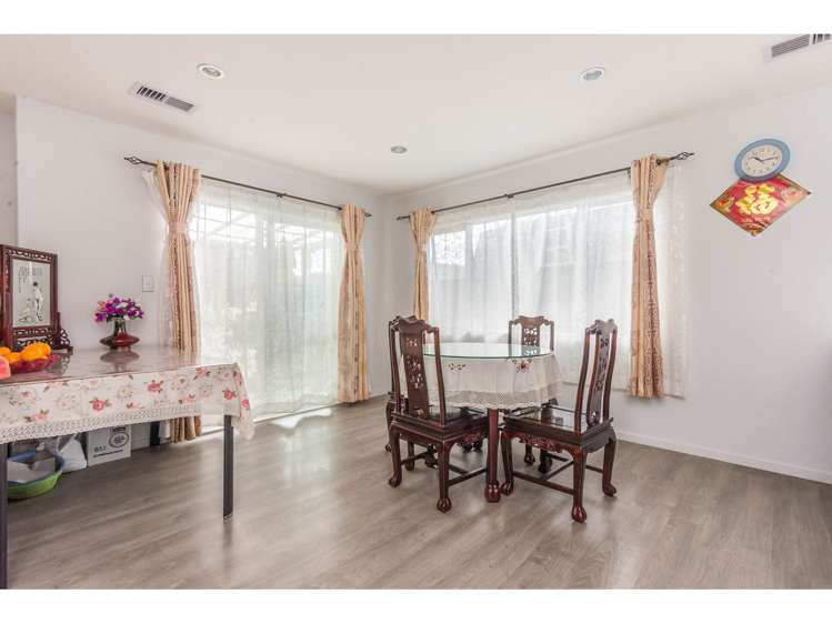 140p Hepburn Road Glendene_8