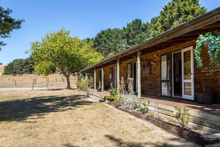 752 Ponatahi Road Martinborough_24