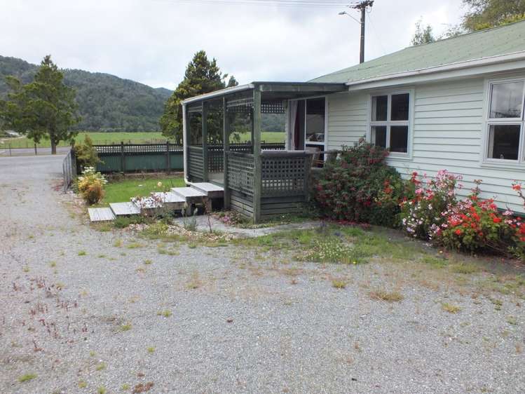 184 Upper Buller Gorge Inangahua_12