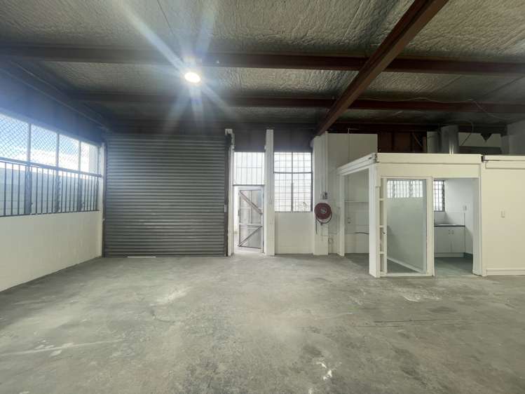 A/13 Andromeda Crescent East Tamaki_2