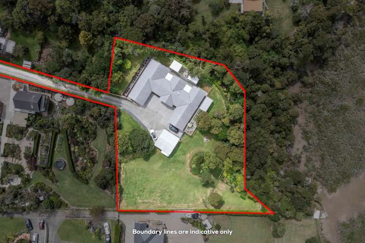 105 Whangaparaoa Road Red Beach_32