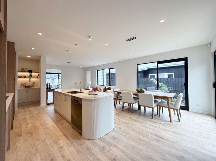 29 Tukutata Crescent_5