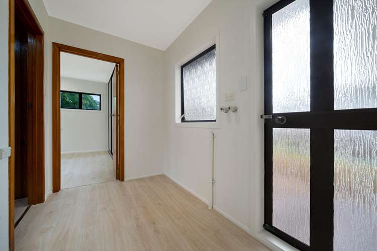 19 Cobham Crescent Kelston_26