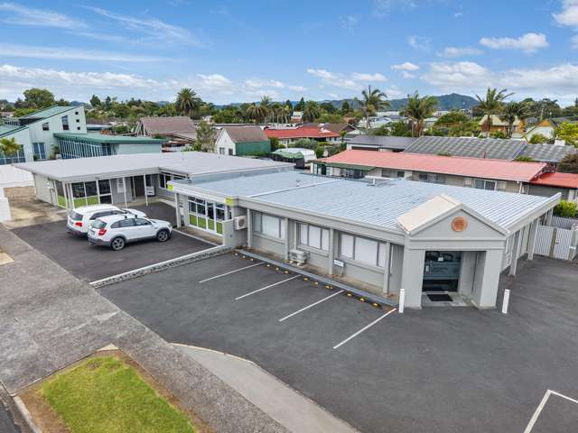 Kamo Investment - Medical & Government Tenants