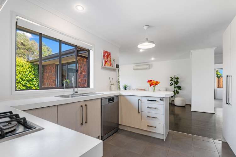 20 Kipling Crescent Owhata_5