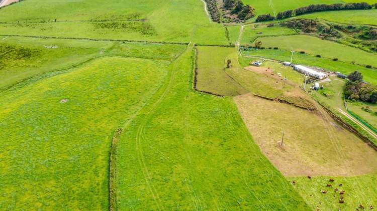 Kakaramea Road Patea_7