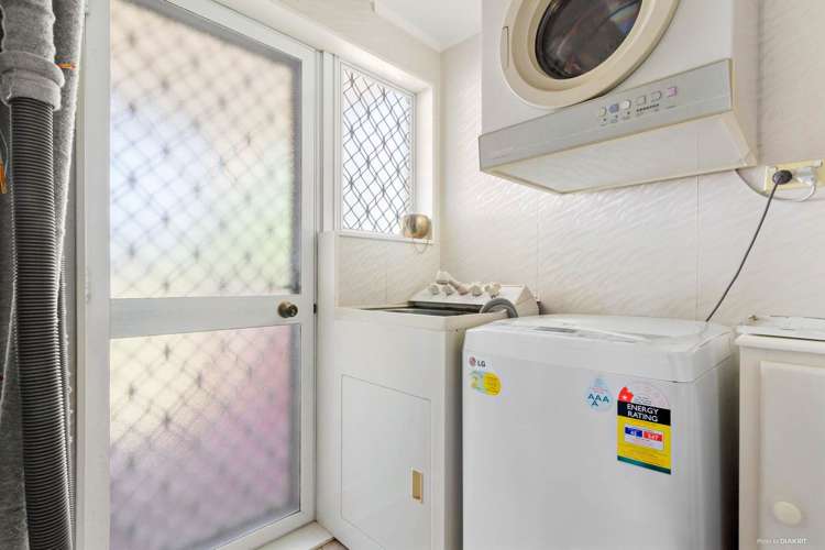 33f Kirby Street Glendene_18