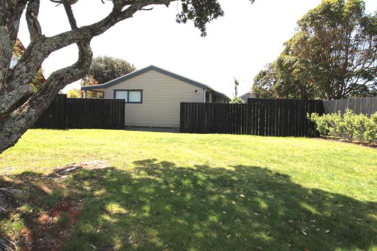 286 Kenwood Drive Matarangi_15