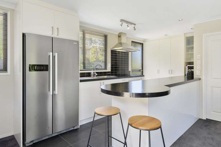 2/16 Thuja Street Green Bay_0