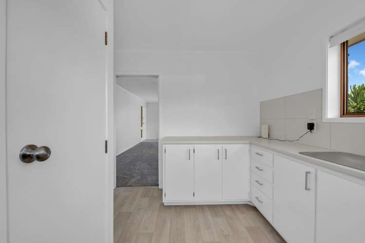 1/16 Archmillen Avenue Pakuranga Heights_8