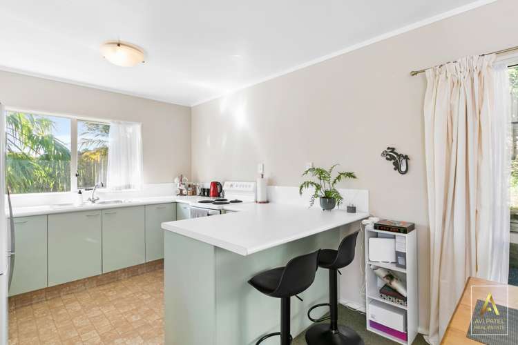 8 Sherpa Place Massey_9