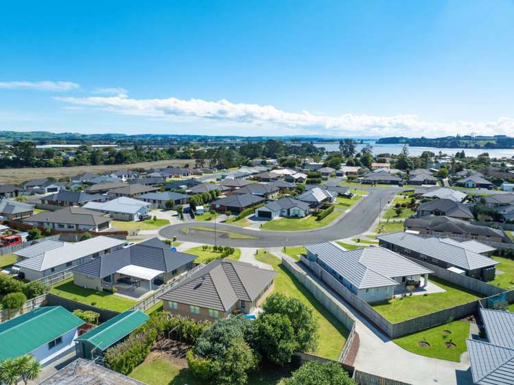 6 Kauri Drive Waiuku_13
