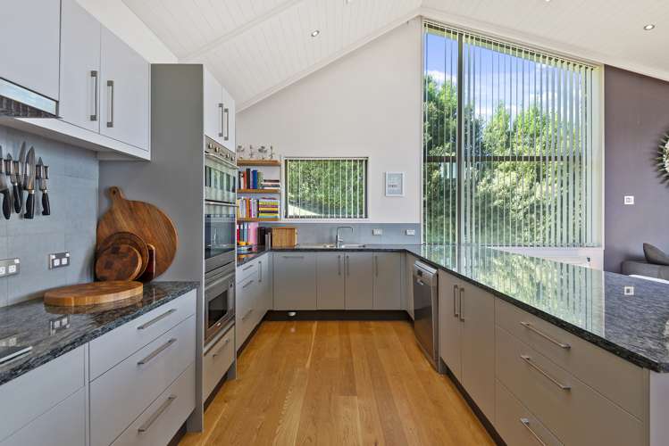 15 Hyllton Heights Lyttelton_9