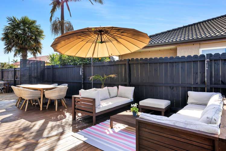 48 Oriental Parade Papamoa_2