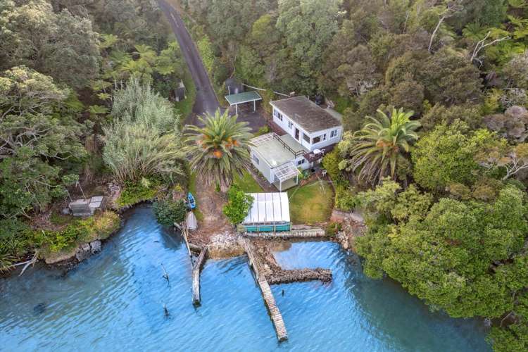 4 Koki Road Greenhithe_24