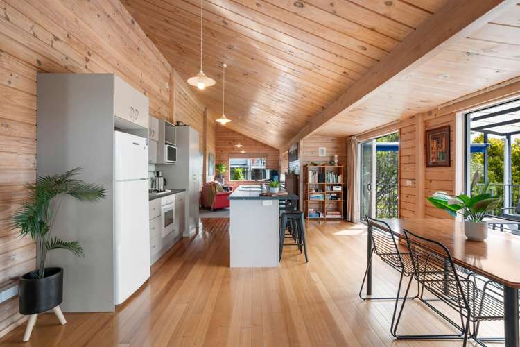 41 Holland Close Pauanui_7