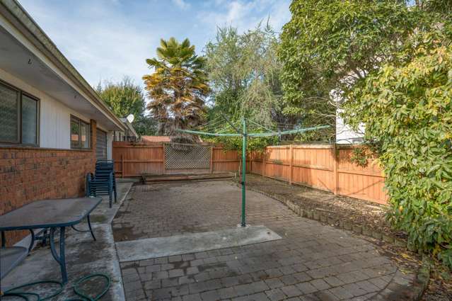 2/3 Exeter Street Stoke_3