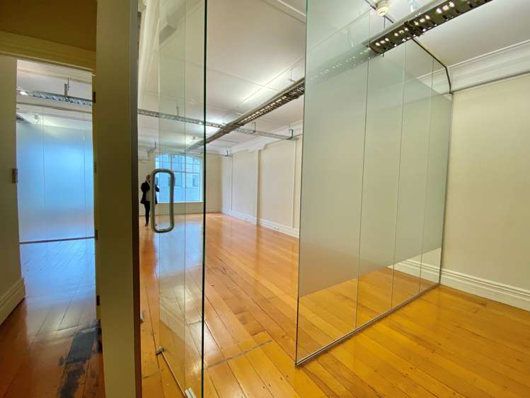 Suite 205/8 Commerce Street Auckland Central_3