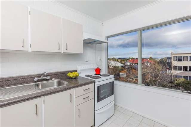 3m/94 Dominion Road Mount Eden_4