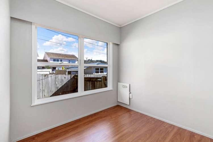 2/63 Ellice Road Totara Vale_12