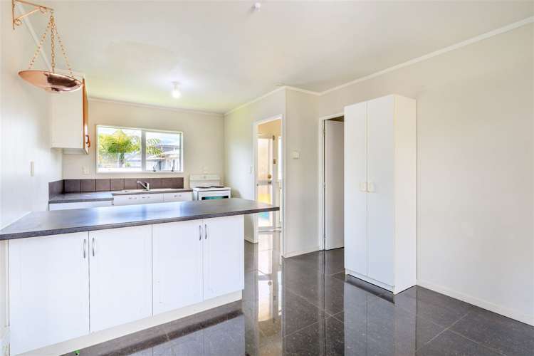 124a Clevedon Road Papakura_6