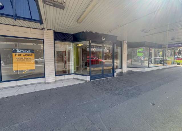 Multi use space with prime street frontage