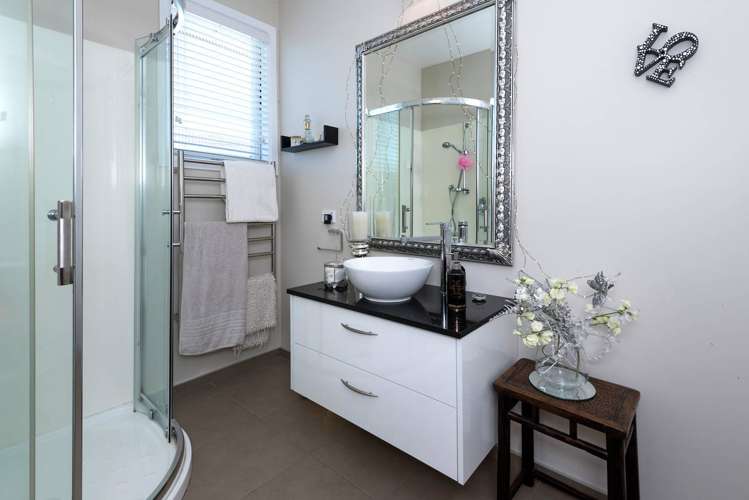 32a Howe Street Howick_9