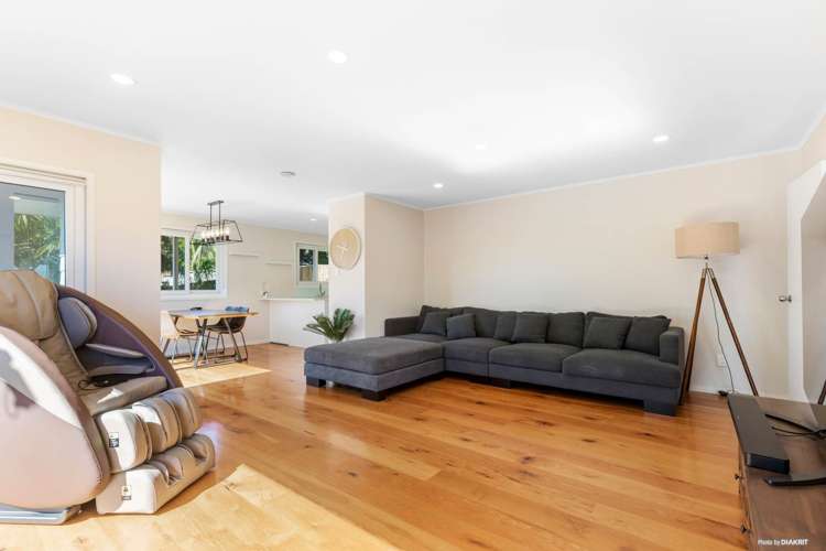 14 Theban Place Totara Vale_4
