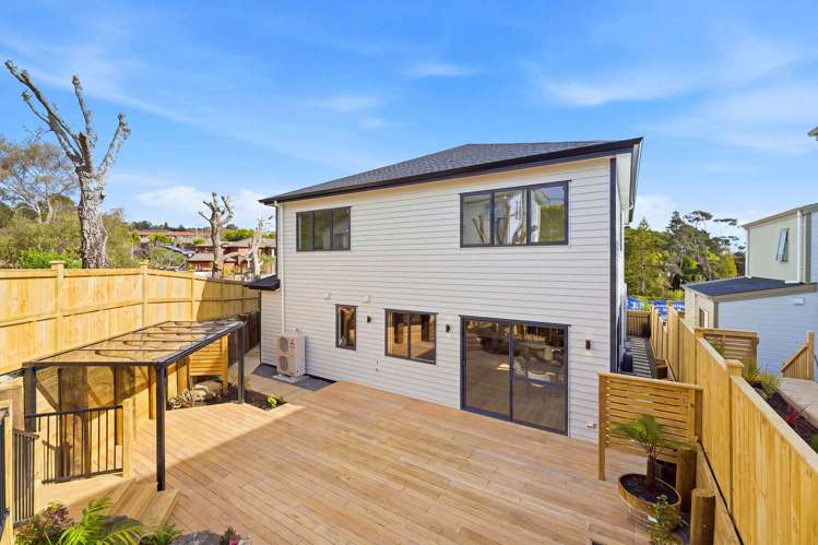 2 Antler Lane Greenhithe_44