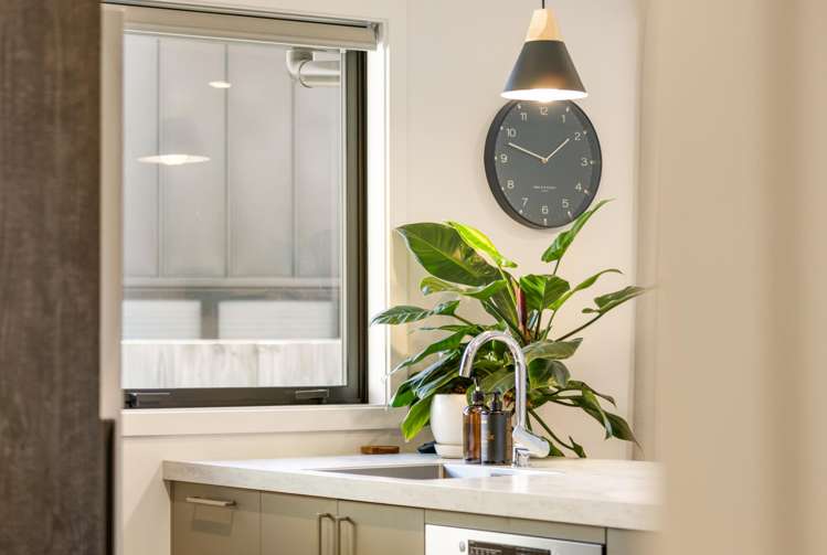 70 Kirimoko Crescent_1