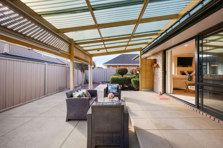 16 Erceg Way Rosehill_38