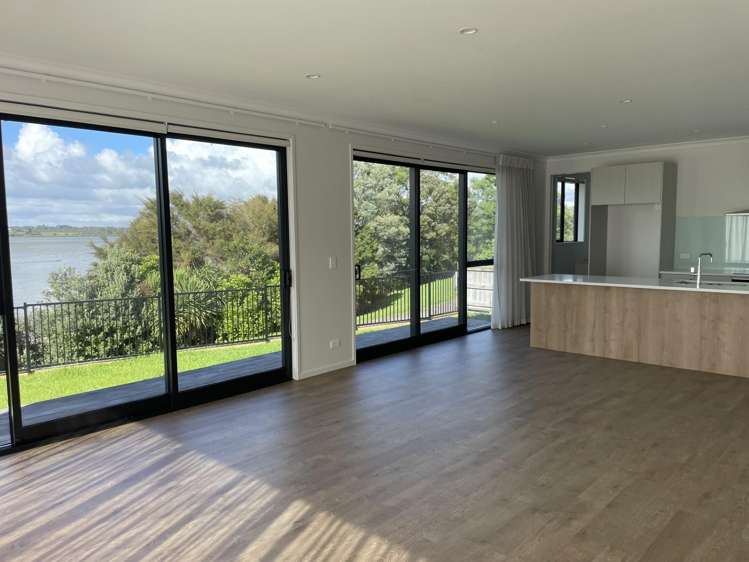46 Sunningdale Street Wattle Downs_7