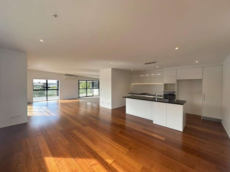 391 Riddell Road Glendowie_1