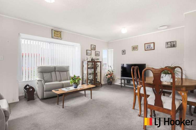 18/151 Kitchener Road Pukekohe_6