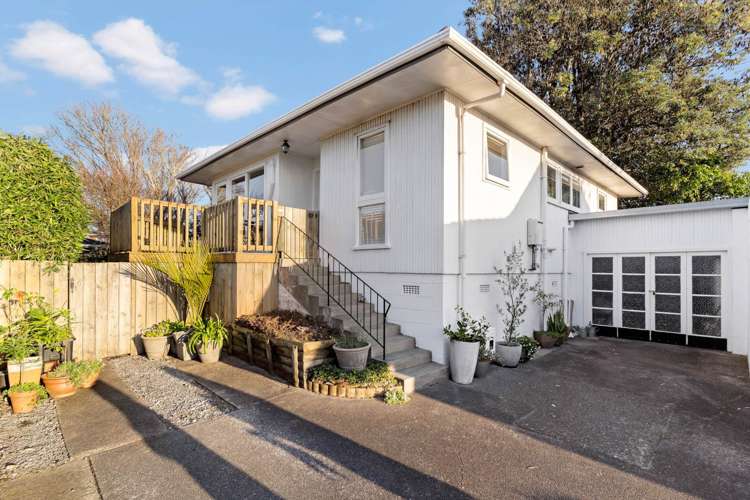 2/89 Diana Drive Glenfield_11