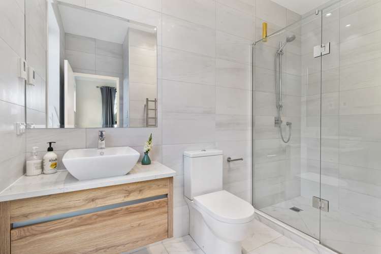 24 Flavell Drive Orewa_12