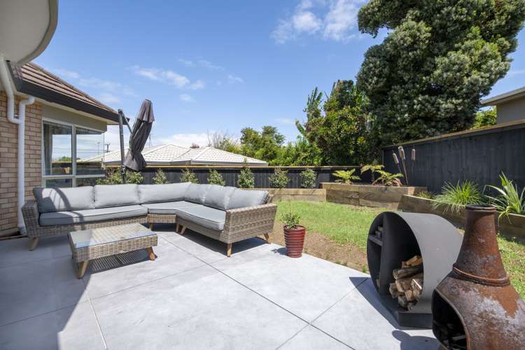 168 Centreway Road Orewa_16