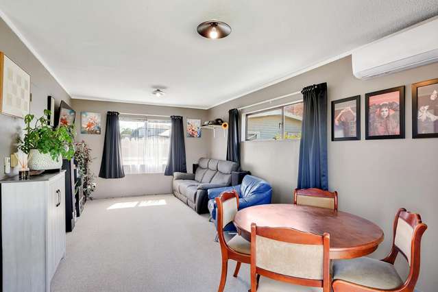 375 Cobham Drive Hillcrest_2