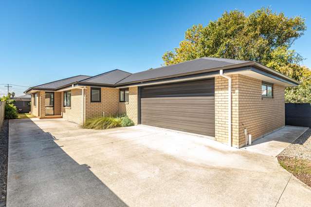 Stylish, spacious and move-in ready