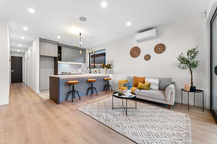 74 Puwha Street Massey_11