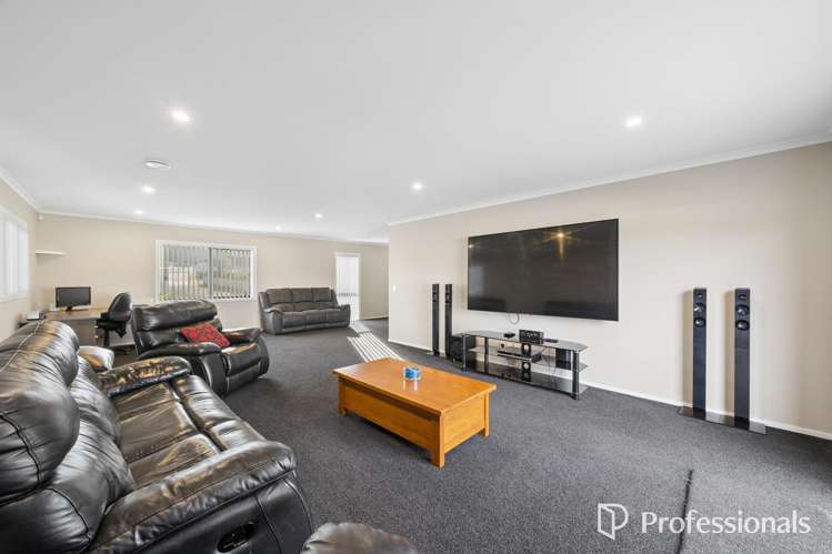 6 Jack Vaughan Grove Wainuiomata_5